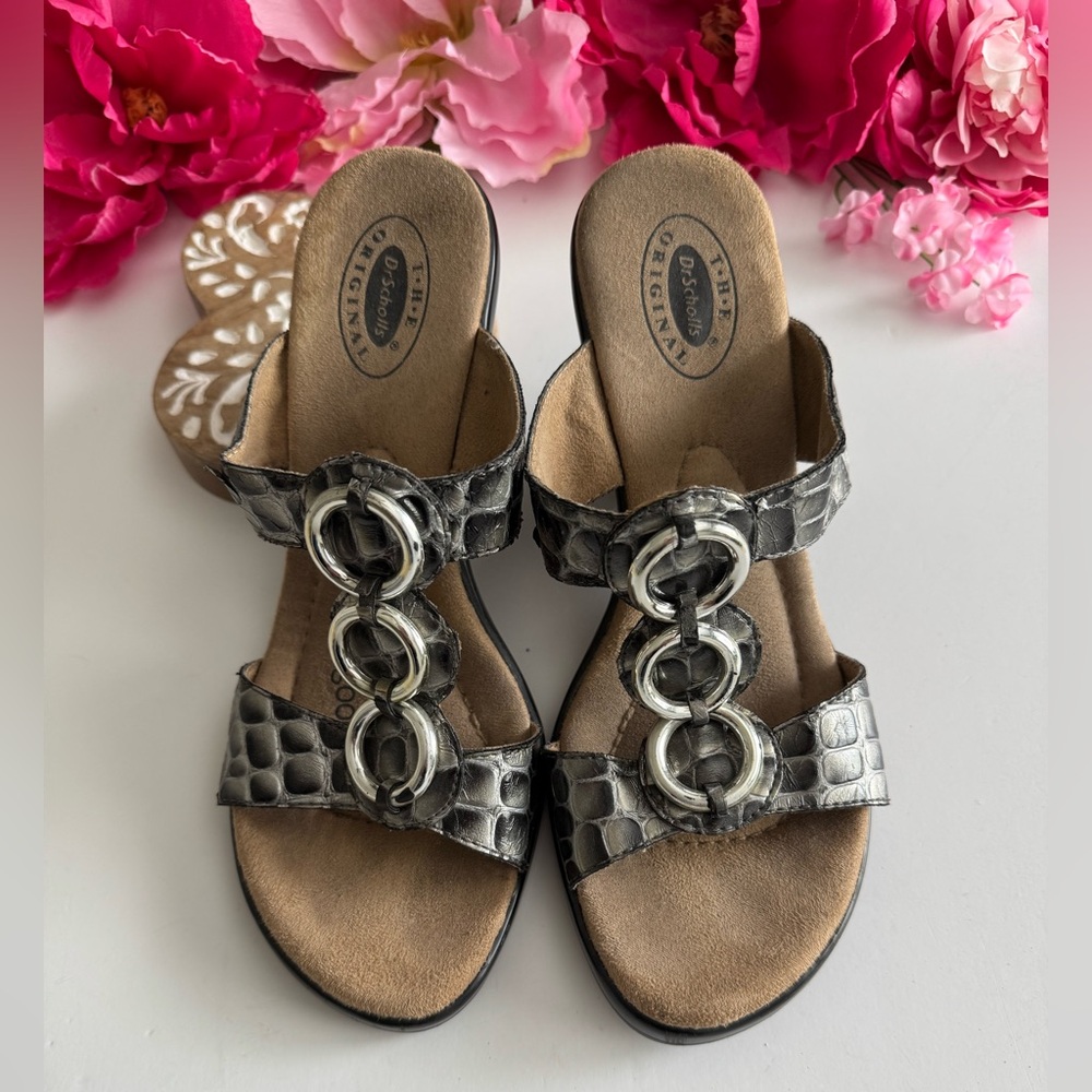 Gray Slip-On Sandals with Chain-Link Accents